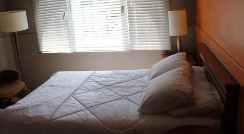 Toronto Central Hotel ภายนอก รูปภาพ